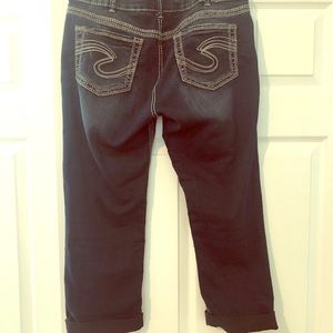 Silver Suki Capri Jeans